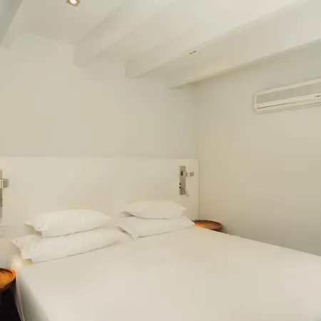 Topazio Vibe Hotel&apartments - Adults Friendly 3*