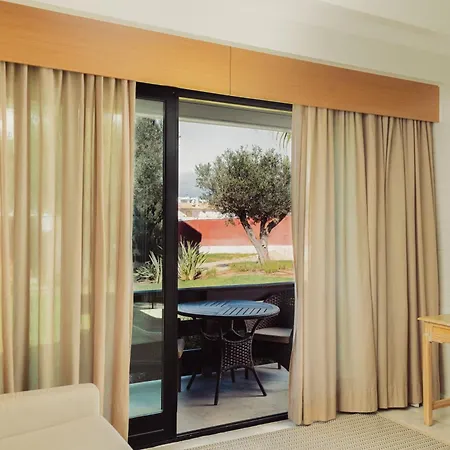 Topazio Vibe Hotel&apartments - Adults Friendly 3*