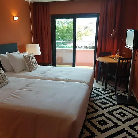 Aparthotel Topazio Vibe Hotel&apartments Albufeira