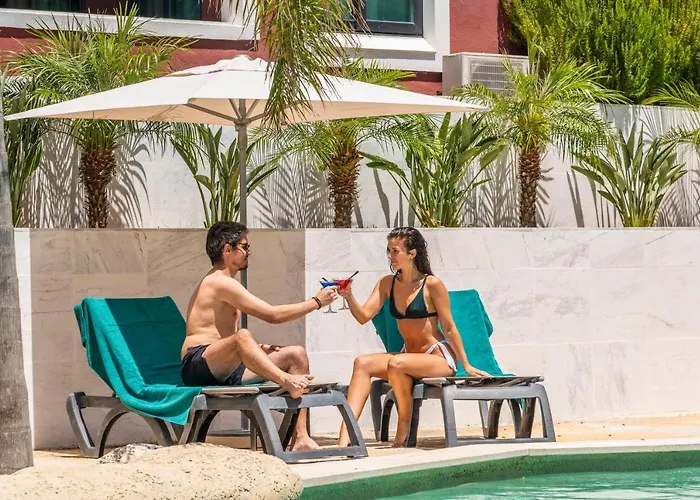 Topazio Vibe & - Adults Friendly 아파트호텔 알부페이라