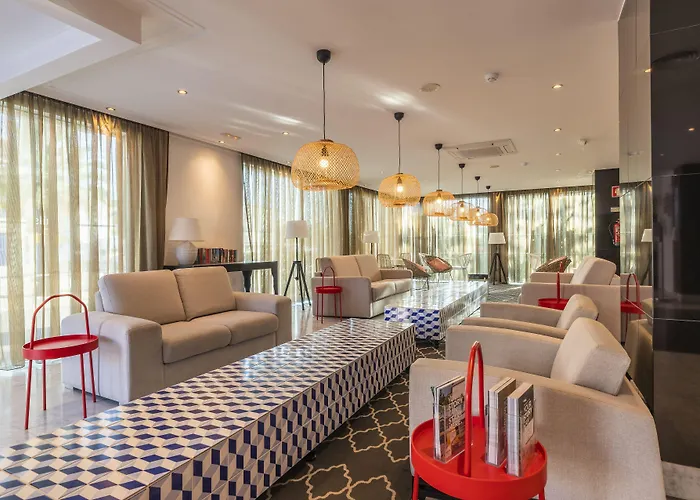 Topazio Vibe & - Adults Friendly 아파트호텔 알부페이라